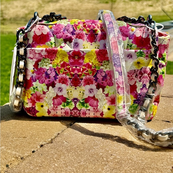 NWT! Betsy Johnson Floral Butterfly Chain Quilted Heart Puff Crossbody Bag - Picture 9 of 11